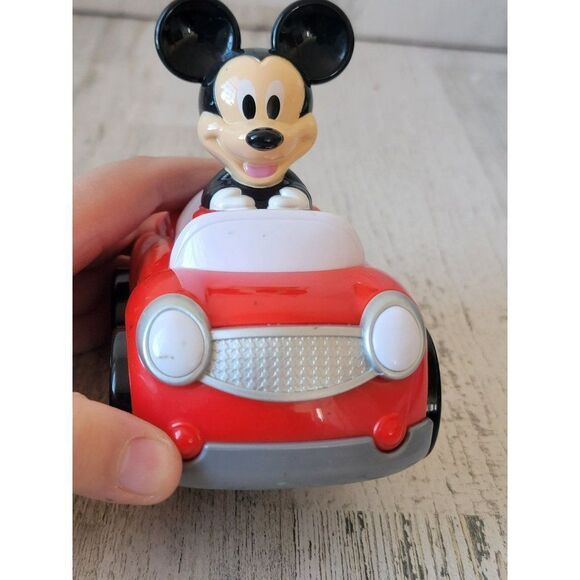 Mickey mouse red car Disney Pixar toy figure - Picture 2 of 7
